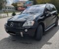 Черный Мерседес М-Класс, объемом двигателя 5.5 л и пробегом 250 тыс. км за 10300 $, фото 1 на Automoto.ua