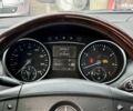 Черный Мерседес М-Класс, объемом двигателя 3.5 л и пробегом 277 тыс. км за 8500 $, фото 12 на Automoto.ua