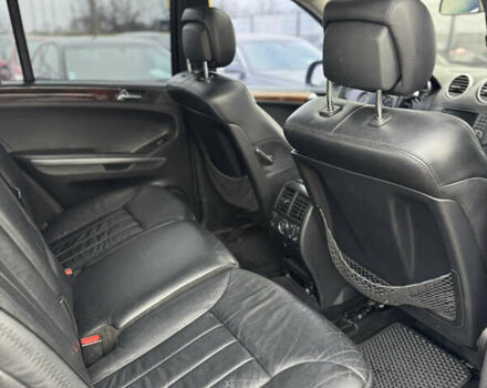 Черный Мерседес М-Класс, объемом двигателя 2.99 л и пробегом 327 тыс. км за 11300 $, фото 33 на Automoto.ua