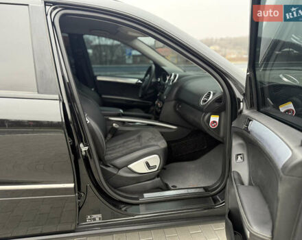 Чорний Мерседес М-Клас, об'ємом двигуна 2.99 л та пробігом 373 тис. км за 10800 $, фото 47 на Automoto.ua