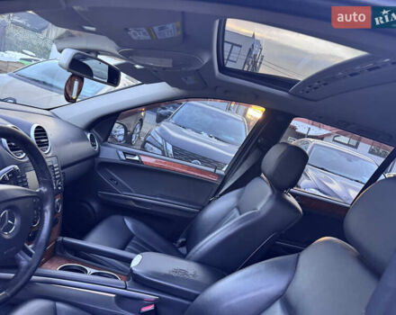 Чорний Мерседес М-Клас, об'ємом двигуна 2.99 л та пробігом 378 тис. км за 9999 $, фото 30 на Automoto.ua