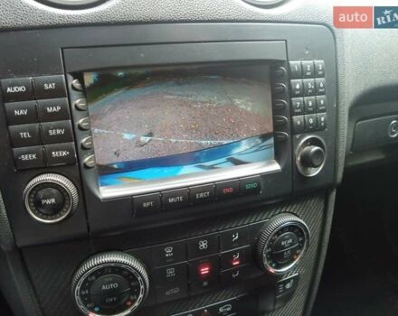 Черный Мерседес М-Класс, объемом двигателя 3.5 л и пробегом 277 тыс. км за 8500 $, фото 15 на Automoto.ua