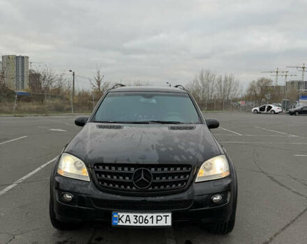 Черный Мерседес М-Класс, объемом двигателя 3.5 л и пробегом 277 тыс. км за 9000 $, фото 8 на Automoto.ua