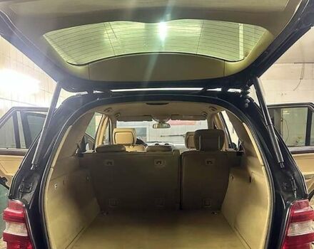 Черный Мерседес М-Класс, объемом двигателя 3.5 л и пробегом 241 тыс. км за 9800 $, фото 7 на Automoto.ua