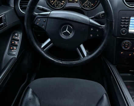 Черный Мерседес М-Класс, объемом двигателя 3 л и пробегом 275 тыс. км за 7900 $, фото 71 на Automoto.ua