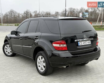 Чорний Мерседес М-Клас, об'ємом двигуна 2.99 л та пробігом 373 тис. км за 10800 $, фото 6 на Automoto.ua