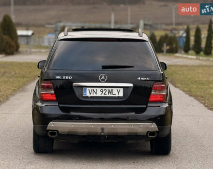 Черный Мерседес М-Класс, объемом двигателя 3 л и пробегом 275 тыс. км за 7900 $, фото 37 на Automoto.ua