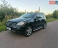 Черный Мерседес М-Класс, объемом двигателя 3.5 л и пробегом 368 тыс. км за 8200 $, фото 1 на Automoto.ua