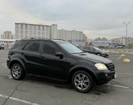 Черный Мерседес М-Класс, объемом двигателя 3.5 л и пробегом 277 тыс. км за 9000 $, фото 20 на Automoto.ua