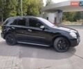 Черный Мерседес М-Класс, объемом двигателя 5.5 л и пробегом 236 тыс. км за 11500 $, фото 4 на Automoto.ua