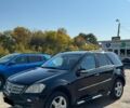 Чорний Мерседес М-Клас, об'ємом двигуна 3 л та пробігом 350 тис. км за 5999 $, фото 1 на Automoto.ua