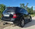 Черный Мерседес М-Класс, объемом двигателя 3.5 л и пробегом 390 тыс. км за 10000 $, фото 21 на Automoto.ua