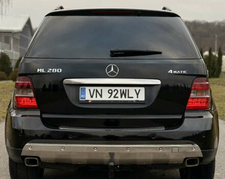 Черный Мерседес М-Класс, объемом двигателя 3 л и пробегом 275 тыс. км за 7900 $, фото 36 на Automoto.ua