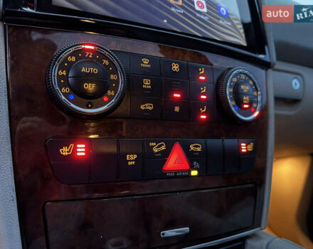 Черный Мерседес М-Класс, объемом двигателя 3.5 л и пробегом 236 тыс. км за 7700 $, фото 37 на Automoto.ua