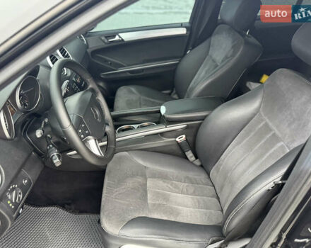 Чорний Мерседес М-Клас, об'ємом двигуна 2.99 л та пробігом 373 тис. км за 10800 $, фото 36 на Automoto.ua