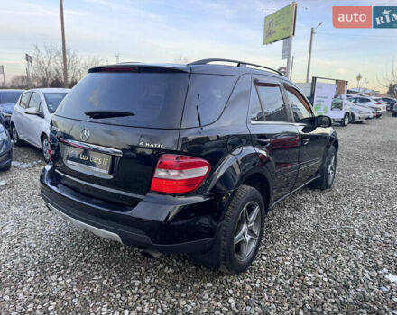 Чорний Мерседес М-Клас, об'ємом двигуна 2.99 л та пробігом 378 тис. км за 9999 $, фото 12 на Automoto.ua