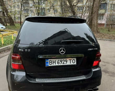Черный Мерседес М-Класс, объемом двигателя 6.21 л и пробегом 283 тыс. км за 8600 $, фото 5 на Automoto.ua