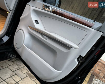 Черный Мерседес М-Класс, объемом двигателя 3.5 л и пробегом 236 тыс. км за 7700 $, фото 42 на Automoto.ua