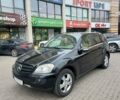 Чорний Мерседес М-Клас, об'ємом двигуна 3 л та пробігом 274 тис. км за 11000 $, фото 1 на Automoto.ua