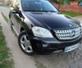 Черный Мерседес М-Класс, объемом двигателя 2.99 л и пробегом 263 тыс. км за 12500 $, фото 3 на Automoto.ua