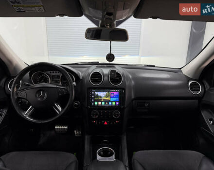 Черный Мерседес М-Класс, объемом двигателя 2.99 л и пробегом 380 тыс. км за 12300 $, фото 8 на Automoto.ua