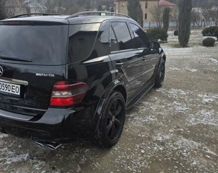 Чорний Мерседес М-Клас, об'ємом двигуна 6.21 л та пробігом 220 тис. км за 13000 $, фото 29 на Automoto.ua