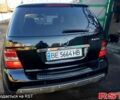Черный Мерседес М-Класс, объемом двигателя 3 л и пробегом 200 тыс. км за 13000 $, фото 5 на Automoto.ua