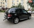 Черный Мерседес М-Класс, объемом двигателя 3.5 л и пробегом 358 тыс. км за 10000 $, фото 9 на Automoto.ua