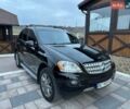 Черный Мерседес М-Класс, объемом двигателя 3.5 л и пробегом 402 тыс. км за 10700 $, фото 9 на Automoto.ua