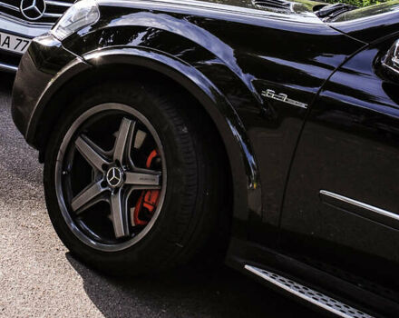 Чорний Мерседес М-Клас, об'ємом двигуна 6.2 л та пробігом 220 тис. км за 12999 $, фото 3 на Automoto.ua