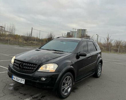 Черный Мерседес М-Класс, объемом двигателя 3.5 л и пробегом 277 тыс. км за 9000 $, фото 9 на Automoto.ua