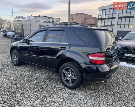 Чорний Мерседес М-Клас, об'ємом двигуна 2.99 л та пробігом 378 тис. км за 9999 $, фото 5 на Automoto.ua