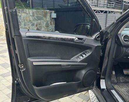 Мерседес М-Класс 2007 в Косове на Automoto.ua Черный Мерседес М-Класс, объемом двигателя 3 л и пробегом 420 тыс. км за 11700 $, фото 14 на Automoto.ua