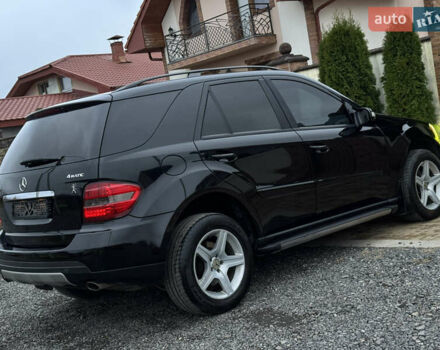 Черный Мерседес М-Класс, объемом двигателя 3.5 л и пробегом 236 тыс. км за 7700 $, фото 34 на Automoto.ua