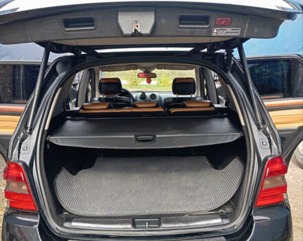 Чорний Мерседес М-Клас, об'ємом двигуна 3.5 л та пробігом 300 тис. км за 8100 $, фото 10 на Automoto.ua