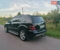 Черный Мерседес М-Класс, объемом двигателя 3.5 л и пробегом 368 тыс. км за 8200 $, фото 7 на Automoto.ua