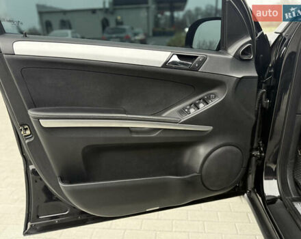 Чорний Мерседес М-Клас, об'ємом двигуна 2.99 л та пробігом 373 тис. км за 10800 $, фото 38 на Automoto.ua