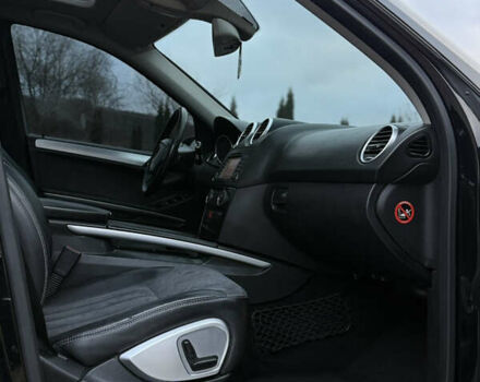 Черный Мерседес М-Класс, объемом двигателя 3 л и пробегом 275 тыс. км за 7900 $, фото 80 на Automoto.ua