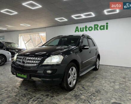 Черный Мерседес М-Класс, объемом двигателя 2.99 л и пробегом 380 тыс. км за 12300 $, фото 7 на Automoto.ua