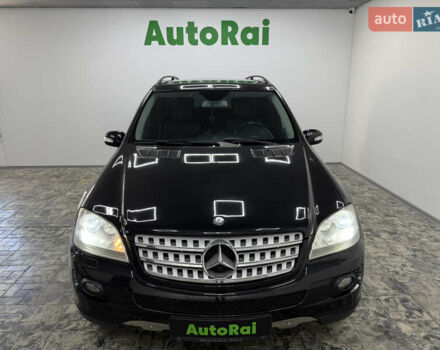 Черный Мерседес М-Класс, объемом двигателя 2.99 л и пробегом 380 тыс. км за 12300 $, фото 1 на Automoto.ua