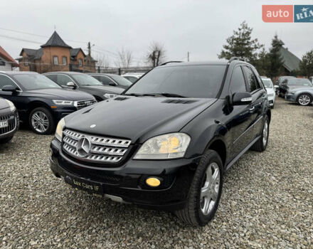 Черный Мерседес М-Класс, объемом двигателя 2.99 л и пробегом 327 тыс. км за 11300 $, фото 5 на Automoto.ua