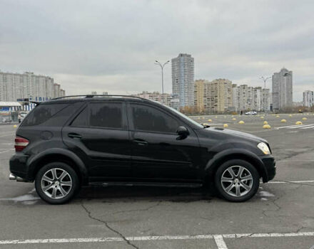 Черный Мерседес М-Класс, объемом двигателя 3.5 л и пробегом 277 тыс. км за 9000 $, фото 18 на Automoto.ua