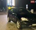 Черный Мерседес М-Класс, объемом двигателя 3.5 л и пробегом 342 тыс. км за 10000 $, фото 6 на Automoto.ua