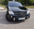 Черный Мерседес М-Класс, объемом двигателя 5.5 л и пробегом 236 тыс. км за 11500 $, фото 7 на Automoto.ua