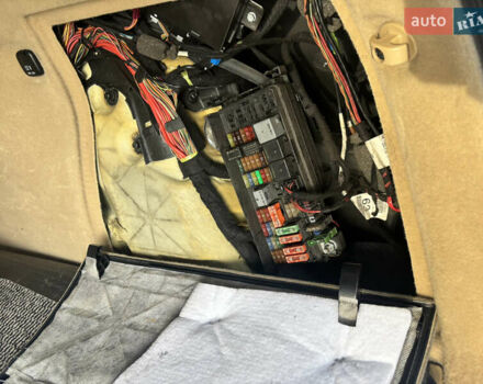 Черный Мерседес М-Класс, объемом двигателя 6.3 л и пробегом 148 тыс. км за 12500 $, фото 27 на Automoto.ua