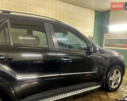 Черный Мерседес М-Класс, объемом двигателя 3.5 л и пробегом 241 тыс. км за 9800 $, фото 9 на Automoto.ua