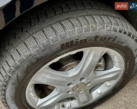 Чорний Мерседес М-Клас, об'ємом двигуна 3 л та пробігом 255 тис. км за 14000 $, фото 33 на Automoto.ua