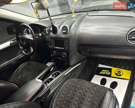 Чорний Мерседес М-Клас, об'ємом двигуна 2.99 л та пробігом 256 тис. км за 14800 $, фото 14 на Automoto.ua