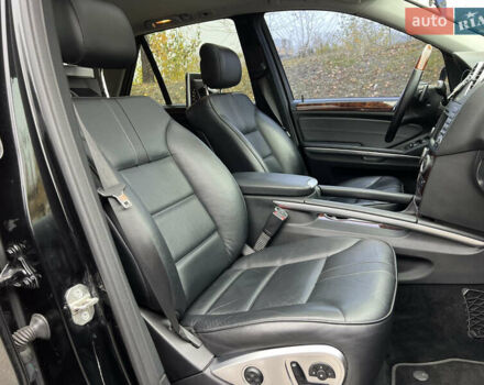 Черный Мерседес М-Класс, объемом двигателя 3.5 л и пробегом 265 тыс. км за 14300 $, фото 66 на Automoto.ua