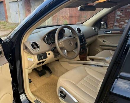 Черный Мерседес М-Класс, объемом двигателя 3.5 л и пробегом 221 тыс. км за 12800 $, фото 11 на Automoto.ua